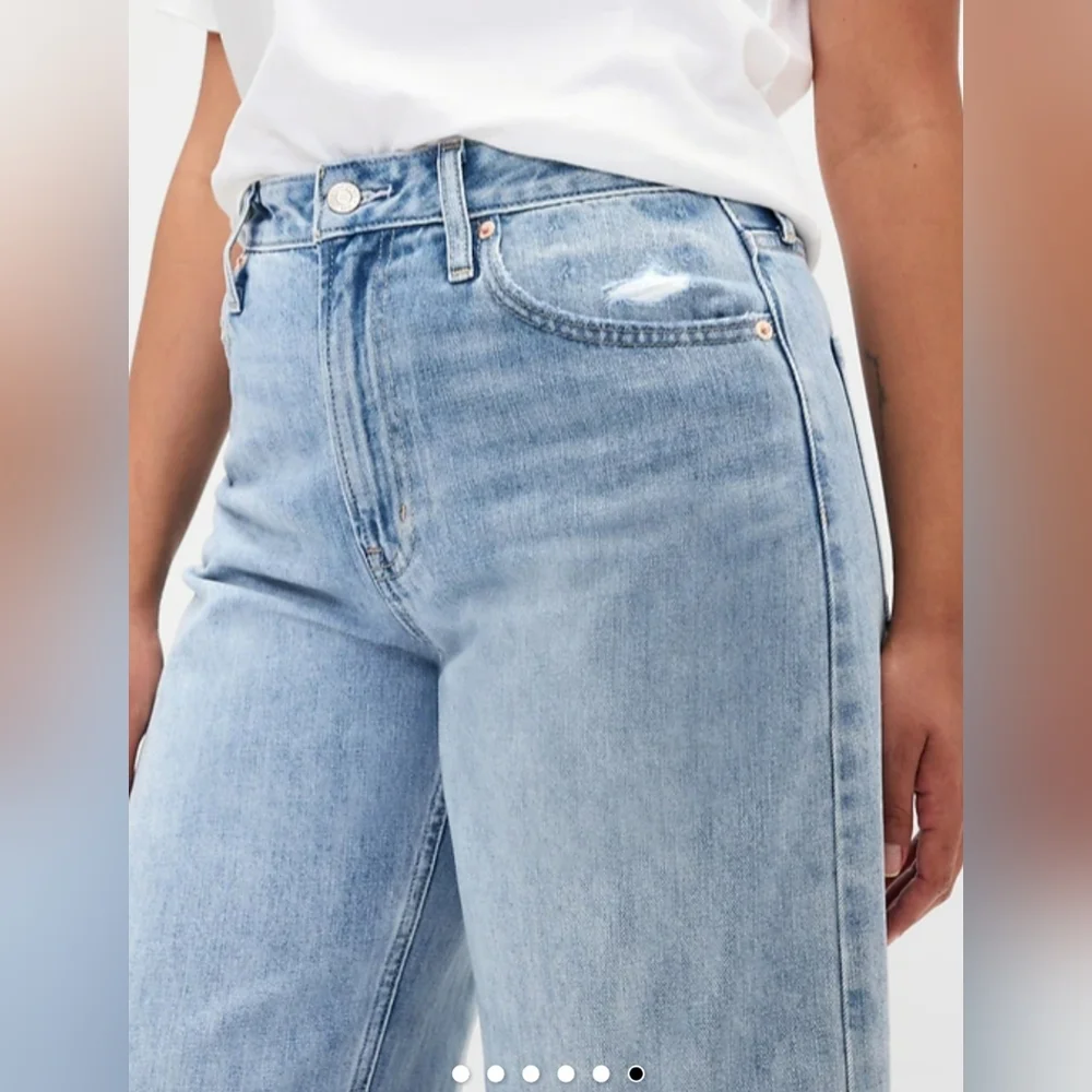 GAP Women's Curvy High Waisted Barrel Jean 32x28 - Picture 6 of 11